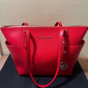 Michael Kors Red Tote Bag (Excellent Condition) (READ DESCRIPTION)